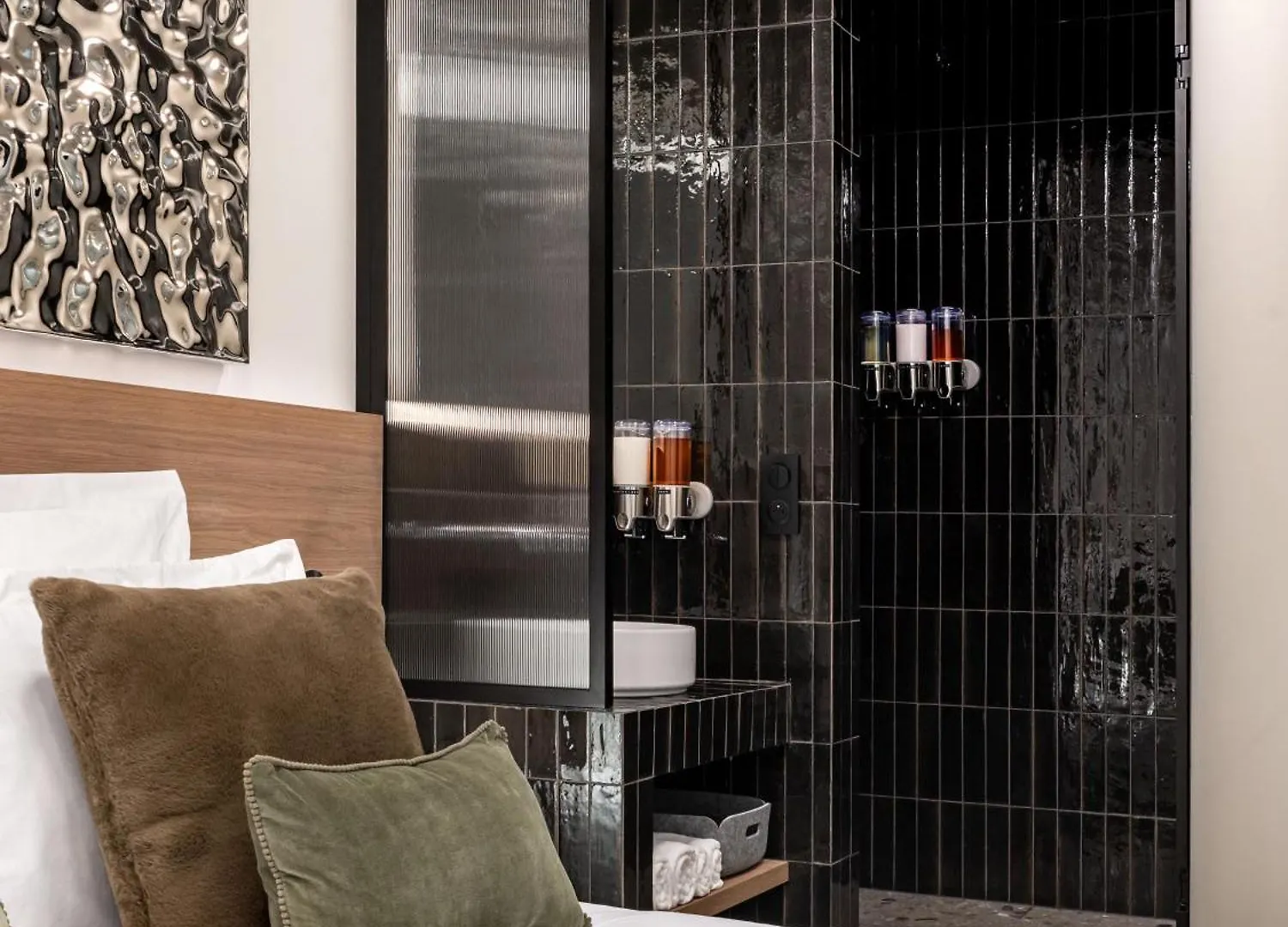 Luxury In Old Marais, 3 Bedroom Patio, Sauna, Fitness Room, Ac *